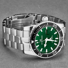 Load image into Gallery viewer, Revue Thommen Men's 17030.2124 'Diver' Green Dial Stainless Steel Swiss Automatic Watch