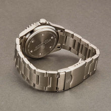 Load image into Gallery viewer, Revue Thommen Men's 17571.2136 'Diver' Black Dial Stainless Steel Swiss Automatic Watch