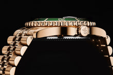 Load image into Gallery viewer, Revue Thommen Men's 'Diver' Green Dial Stainless Steel Bracelet Automatic Watch 17571.2264