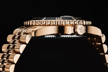 Load image into Gallery viewer, Revue Thommen Men's 'Diver' Black Dial Stainless Steel Bracelet Automatic Watch 17571.2267