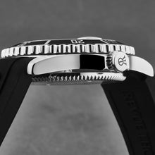 Load image into Gallery viewer, Revue Thommen Men's 'Diver' Green Dial Black Rubber Strap Swiss Automatic Watch 17571.2331