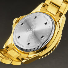 Load image into Gallery viewer, Revue Thommen Men's 'Diver' Green Dial Stainless Steel Bracelet Swiss Automatic Watch 17571.2414